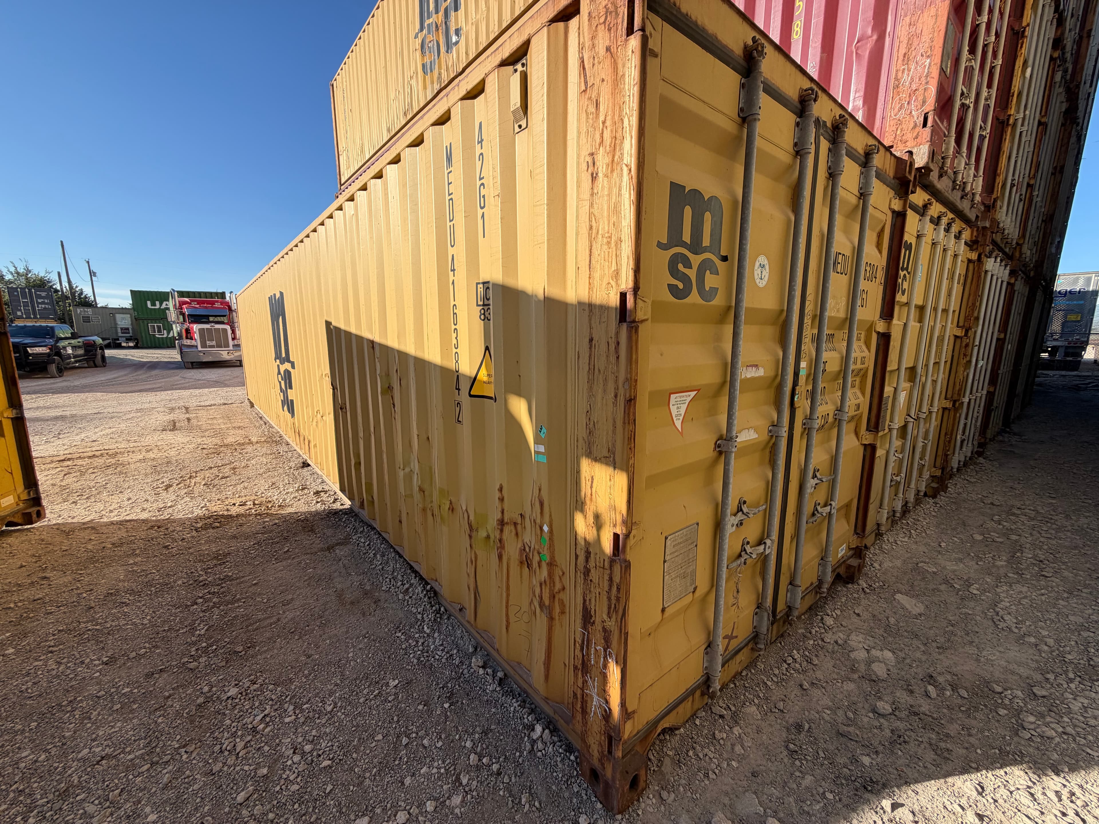 20’ and 40’ used and new shipping containers 